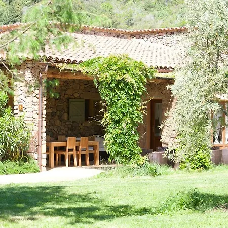 Domaine Codaleone Villa Serriera (Corsica)