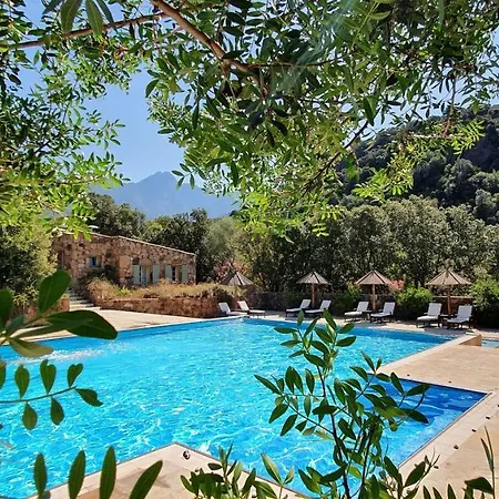 Villa Domaine Codaleone Serriera (Corsica)