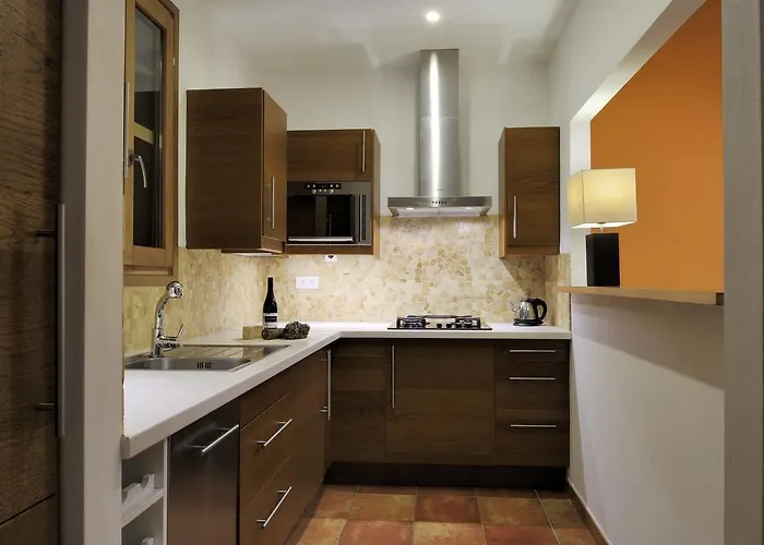 Domaine Codaleone * Serriera (Corsica)